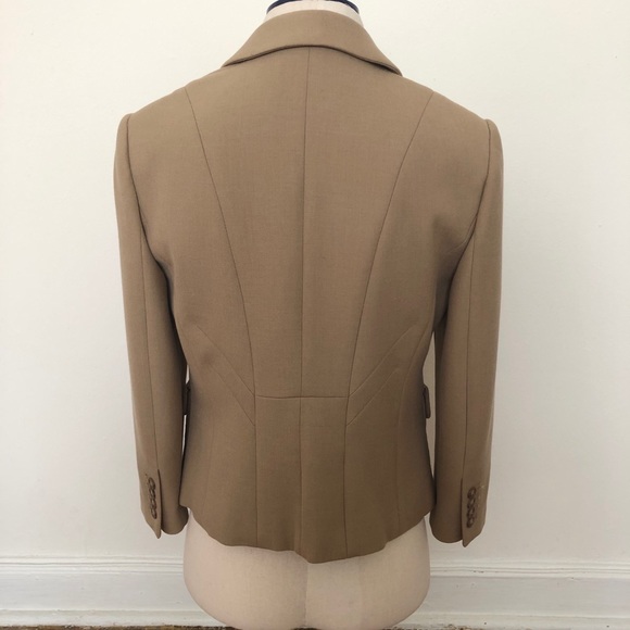 Blazer - Picture 10 of 10